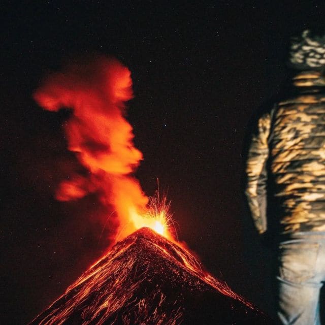 Earth's on Fire
Throwback 2021 - Acatenango, Guatemala 🇬🇹